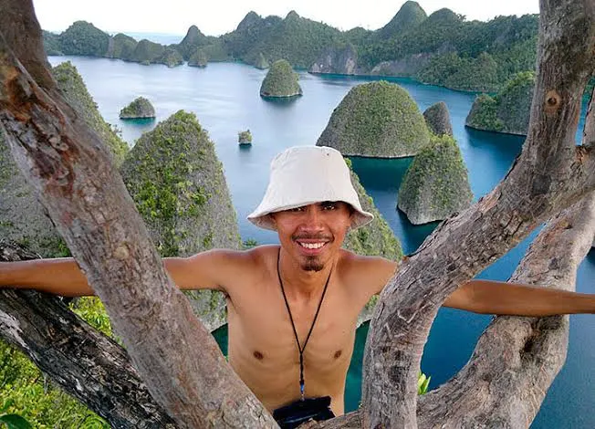 Deni Malingkas, Founder & Lead Travel Guide at Raja Ampat Adventures